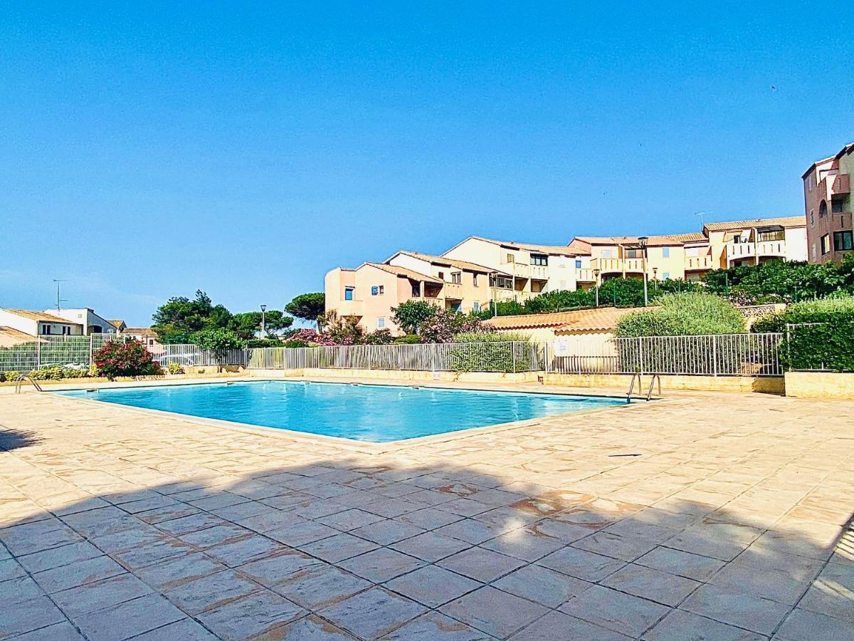 Appartement Proche Mer Avec Piscine Et Parking Fleury (Aude) Exterior foto