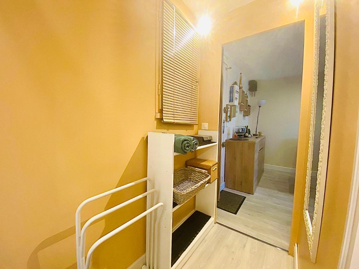 Appartement Proche Mer Avec Piscine Et Parking Fleury (Aude) Exterior foto